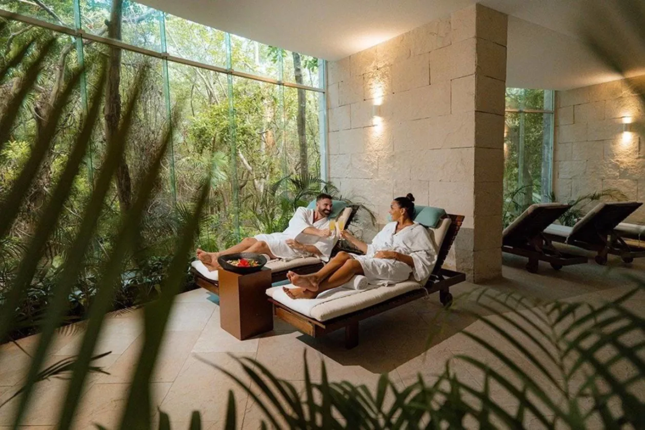 Couple at spa at The Fives Beach Hotel in Playa del Carment